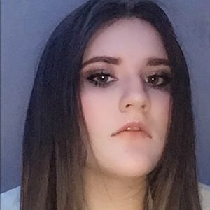 Meet your Posher, Makayla